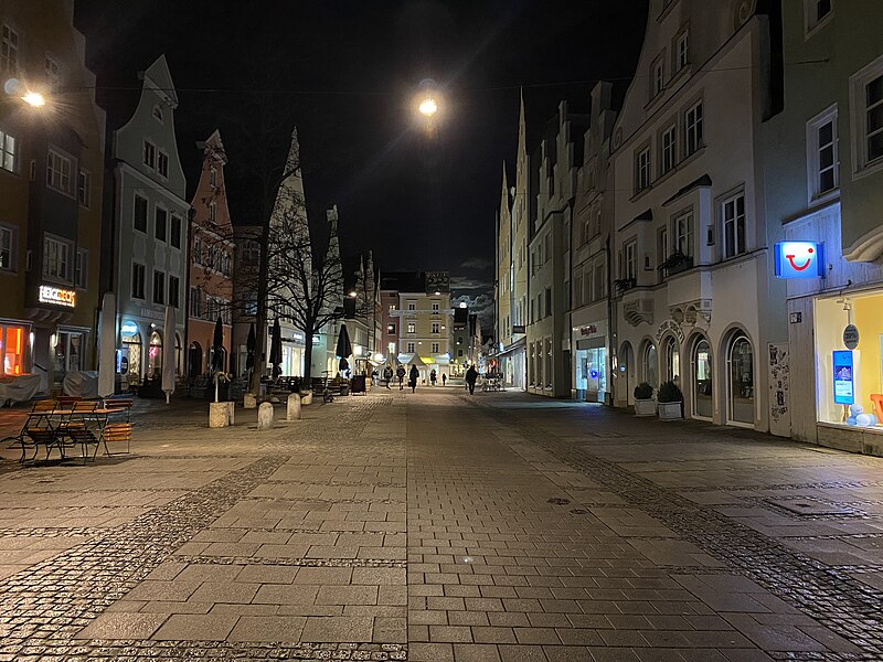 File:GER Ingolstadt Theresienstraße 034.jpg