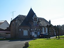 Ang Town Hall sa Gomiécourt