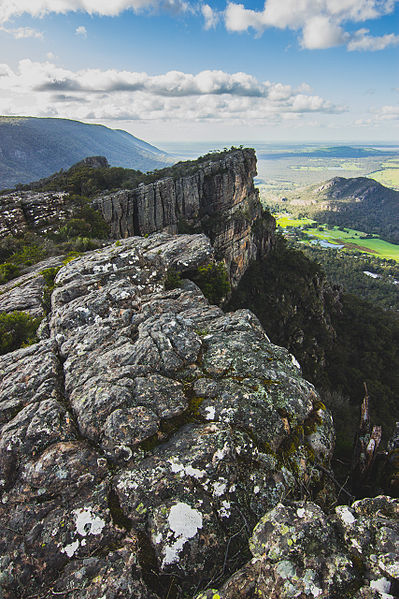 File:Grampians.jpg