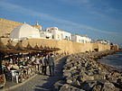 Promenade langs de medina