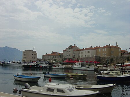 Fail:Harbour_Budva.JPG