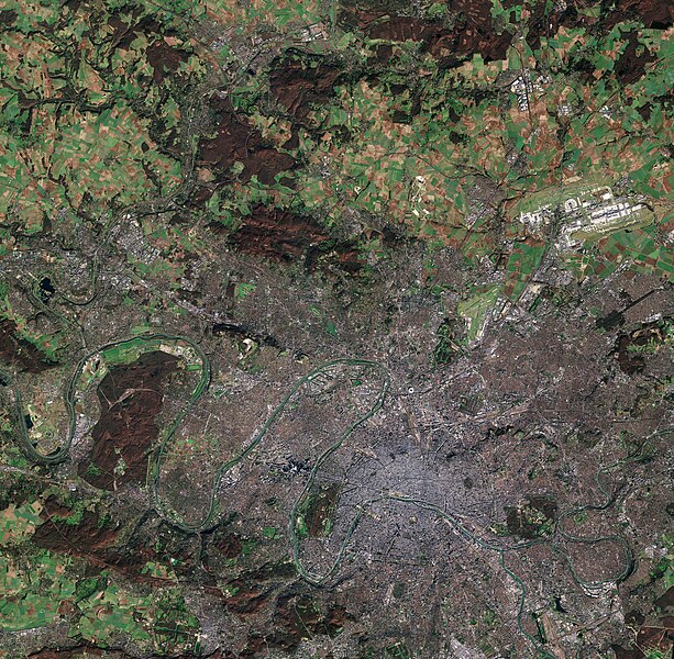 File:Image of Paris captured by Sentinel-2A ESA364986.jpg