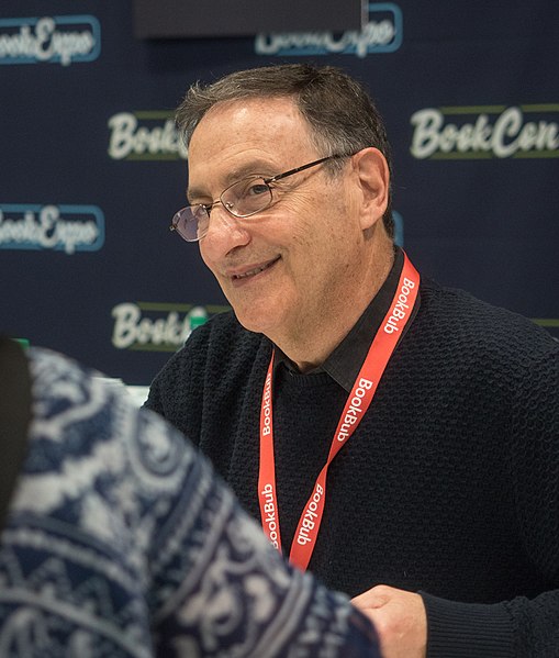 File:Ira Flatow at BookCon (26606).jpg