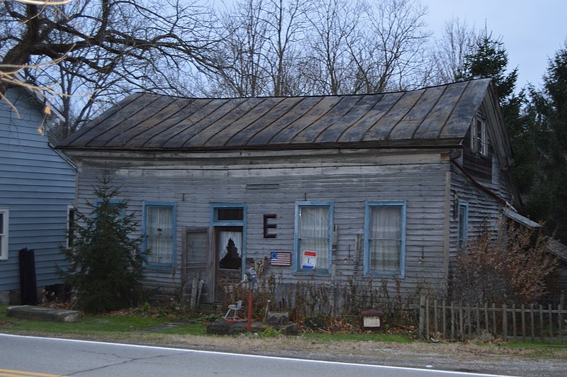 File:J & M Trading Post Annex.jpg