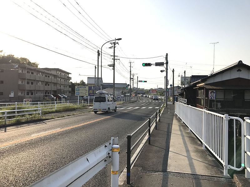 File:Japan National Route 10 near Buzen-Shoe Station 2.jpg