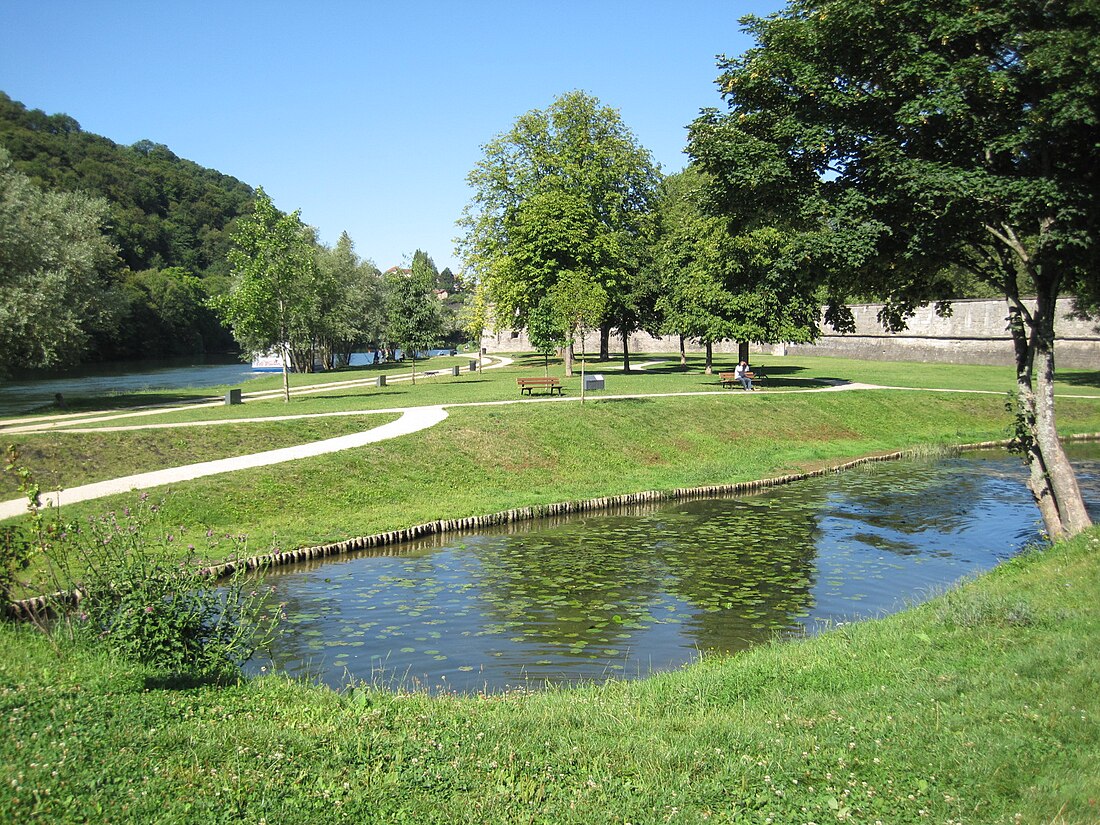 File:Jardins de la Gare d'eau 0045.jpg