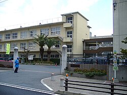 木津川市立木津小学校