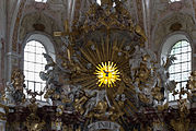 English: Detail of the high altar of church Mariä Himmelfahrt at the cloister Fürstenfeld. Deutsch: Detail des Hochaltars der Kirche Mariä Himmelfahrt des Klosters Fürstenfeld.