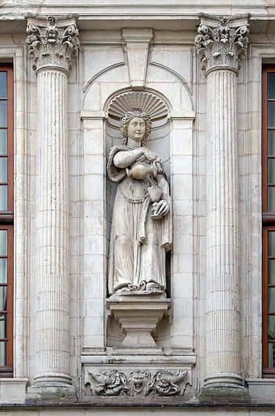 File:La Rochelle - HdV statue 4.jpg