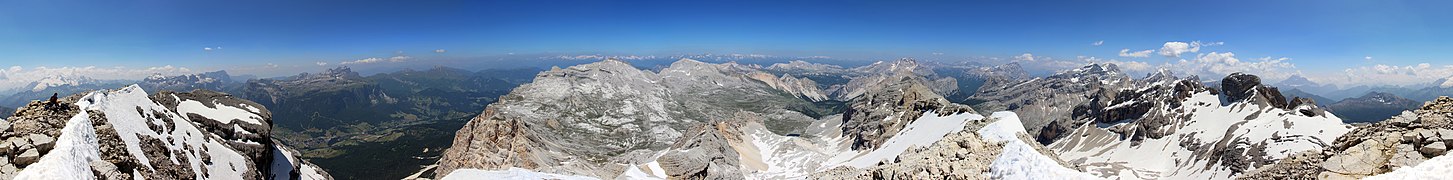 panorama z vrcholu Piz Lavarela