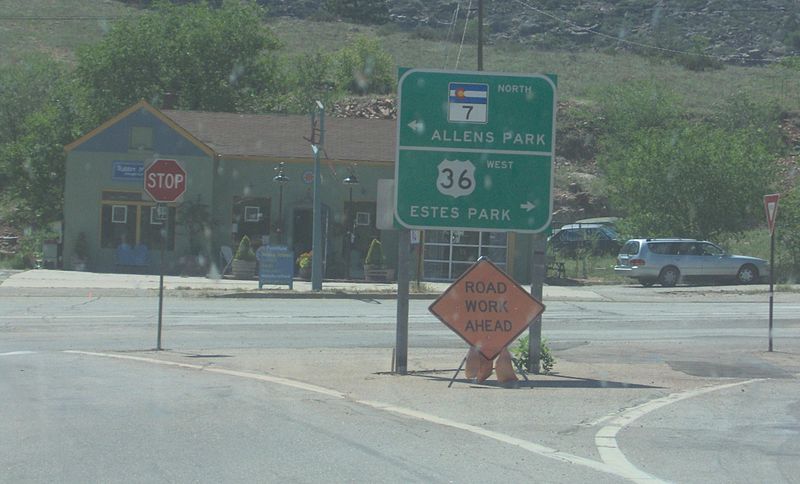 File:Lyons Intersection.jpg