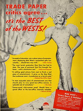 Descripción de la imagen Mae West en 'Every Day's a Holiday', 1937.jpg.