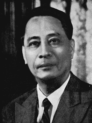 <span class="mw-page-title-main">Manuel Roxas</span> President of the Philippines from 1946 to 1948