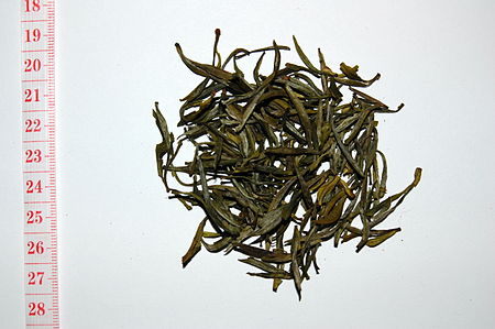 Tập_tin:Maofeng_(medium_grade,_spring_2007).jpg