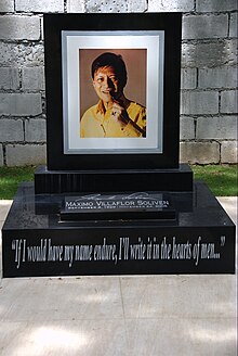 Max Soliven grave.jpg