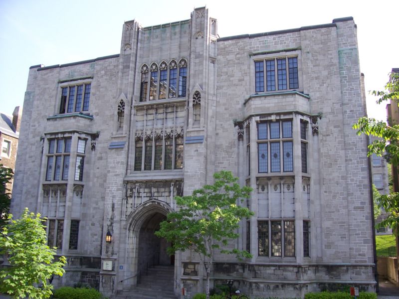 File:McGill University Building4.jpg