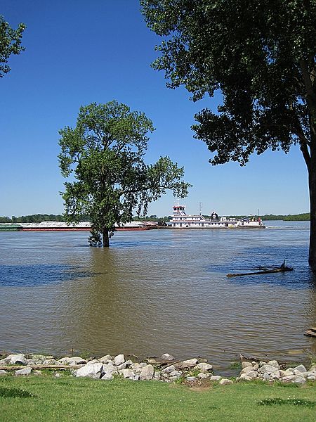 File:Mississippi River Greenbelt Park Memphis TN 2013-05-12 003.jpg