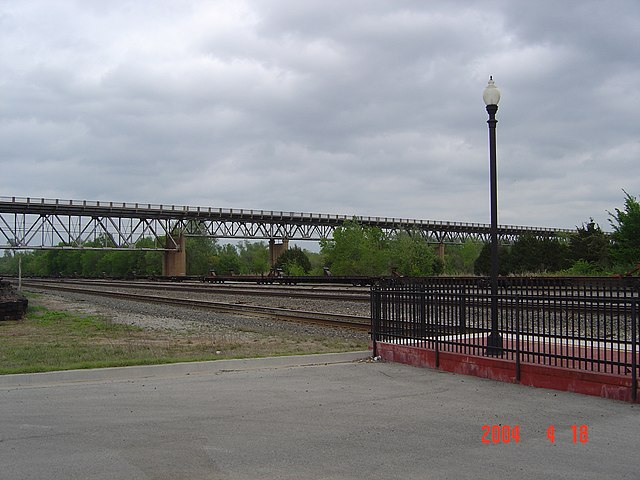 James C. Nance Memorial Bridge, viewed from Purcell train station
