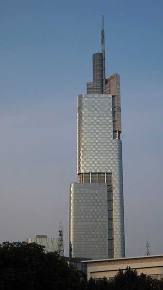 Súbor:Nanjing Zifeng Plaza.JPG