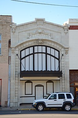 Yangi teatr, Old ko'rinish.JPG