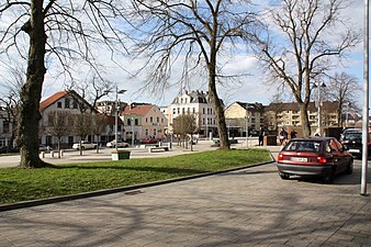 Пред железничката станица во Норденхам