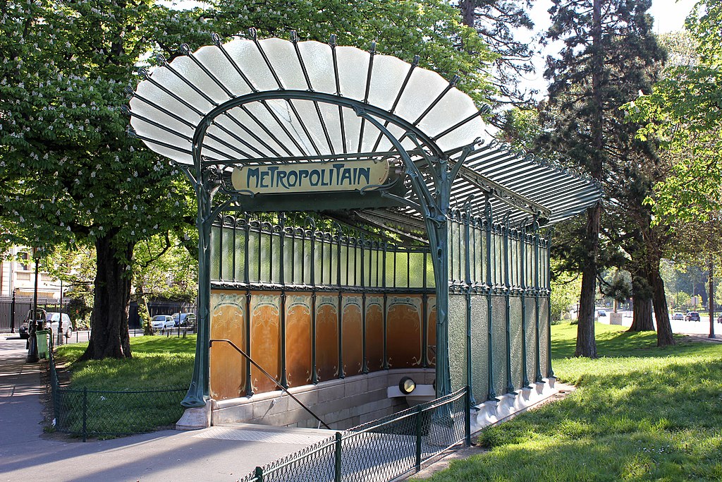 1024px-Paris_Metro_2_Porte_Dauphine_Libellule.JPG?width=967