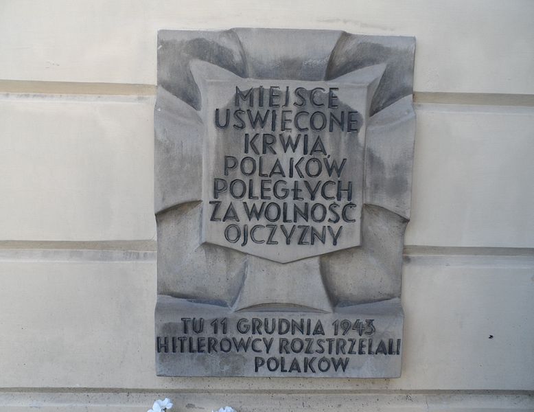 File:Place of National Memory at Wierzbowa 9-11 Street in Warsaw 03.JPG