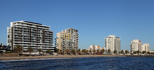 Beacon Cove beach and apartments in Port Melbourne