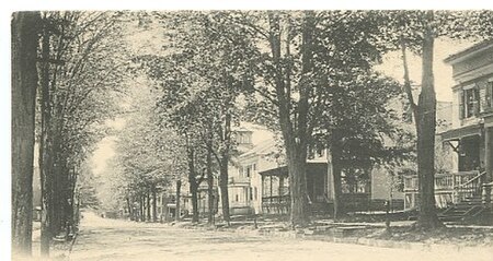 PostcardBroadStreetMiddletownCT1905 (cropped)