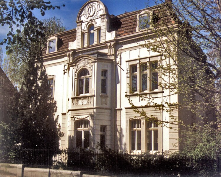 File:Psychotherapeutisches Institut Bergerhausen.TIF