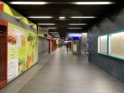 Quais RER A Gare Lyon Paris 1