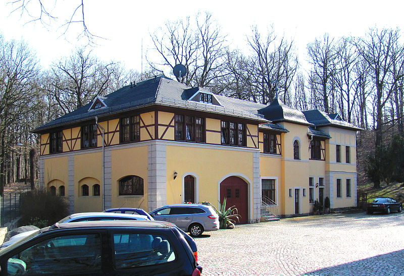Datei:Radebeul PersonalwohnheimHeizhaus Alt-Wettinhöhe.jpg