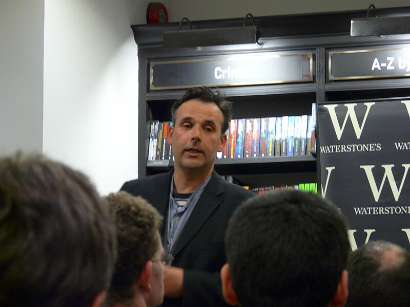 File:Robert Newman, The Trade Secret Reading and Signing, Islington Waterstones (8642564536).jpg
