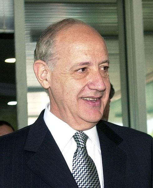 File:Roberto-Lavagna-2004.jpg