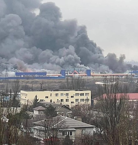 Smoke from many buildings amid massive Russian bombing in Mariupol, 3 March 2022