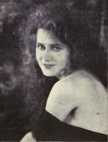 Ruth Renick in 1921