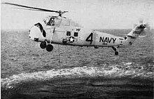 A HSS-1 Seabat of HS-11 dipping its sonar in 1958. SH-34 HS-11 NAN9-58.jpg