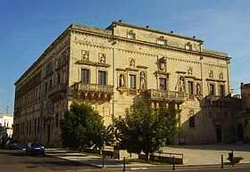 San Cesario di Lecce Palazzo Ducale.jpg