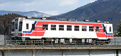 산리쿠 철도 36-100형 기동차 (오프닝 영상 등에 등장하는 키타산리쿠 철도와 같은 차량)