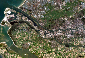 Satellitenaufnahme des Rotterdamer Hafens