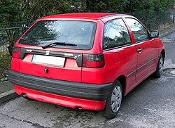 Seat Ibiza posteriore.JPG