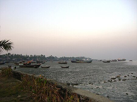 Tập_tin:Sittwe,_foreshore.JPG