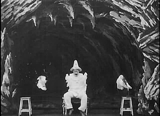 <i>Dislocation Extraordinary</i> 1901 film by Georges Méliès