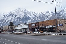 Springville Utah Main Street with mountain background.JPG