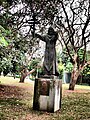 Estatua de Vladímir na Universidade de Queensland en Brisbane (Australia)