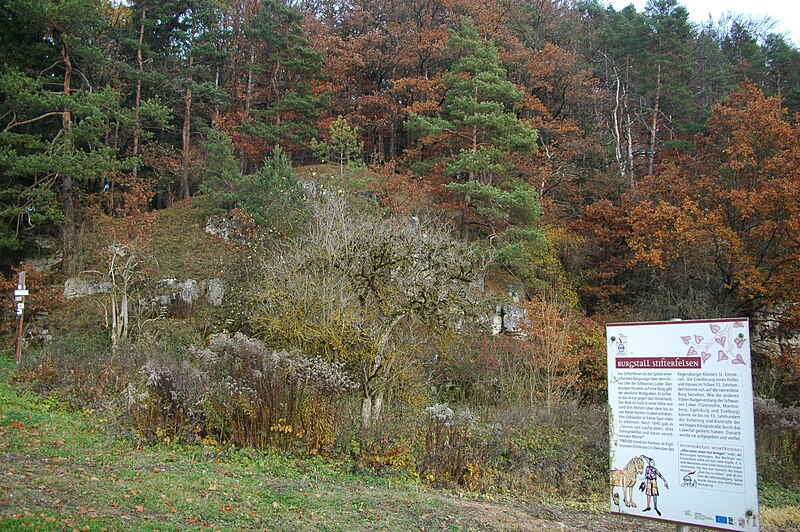 File:Stifterfelsen.JPG