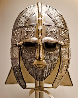 Точная копия Шлема из Саттон-Ху, оригинал которого, возможно, принадлежал Редвальду