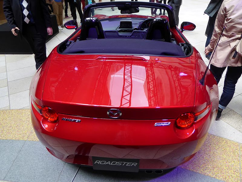 File:The rearview of Mazda ROADSTER S Spacial Package (DBA-ND5RC) with automatic transmission.JPG