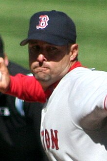 Tim Wakefield, Winner of the 2010 Roberto Clemente Award Tim Wakefield on April 9, 2006.jpg