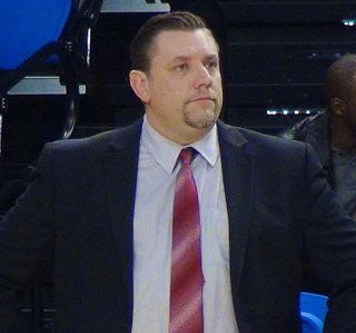 <span class="mw-page-title-main">Todd Simon (basketball)</span> American basketball coach (born 1980)